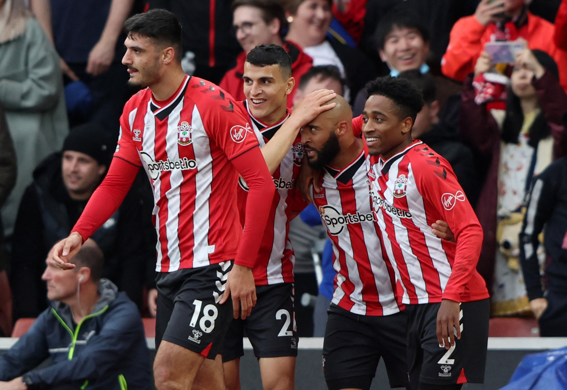 同时把一侧 同时把一侧